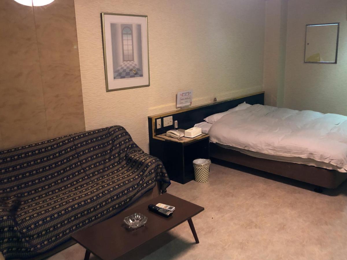 ホテルワンラブ（大人専用） 大阪市 エクステリア 写真