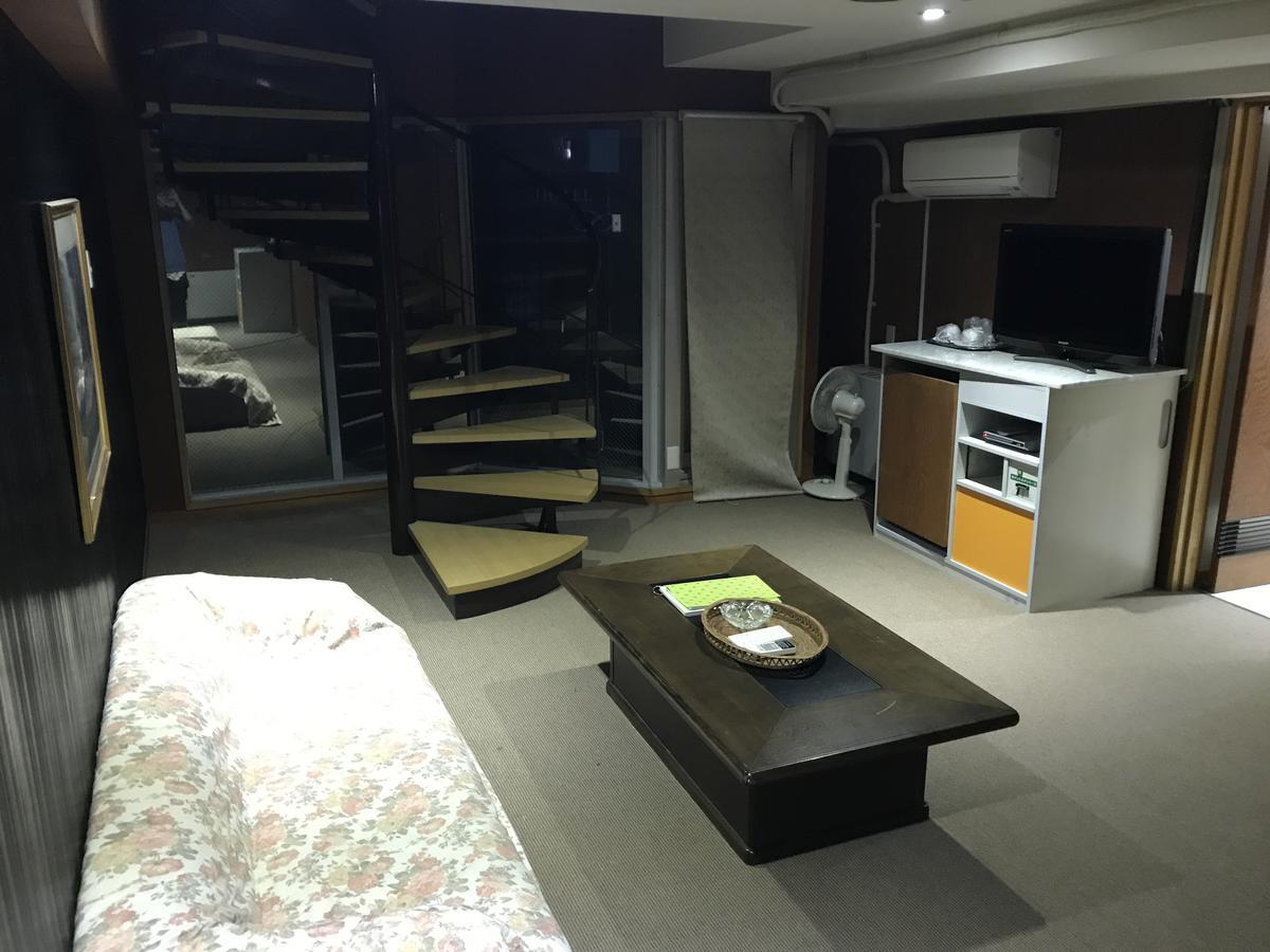 ホテルワンラブ（大人専用） 大阪市 エクステリア 写真