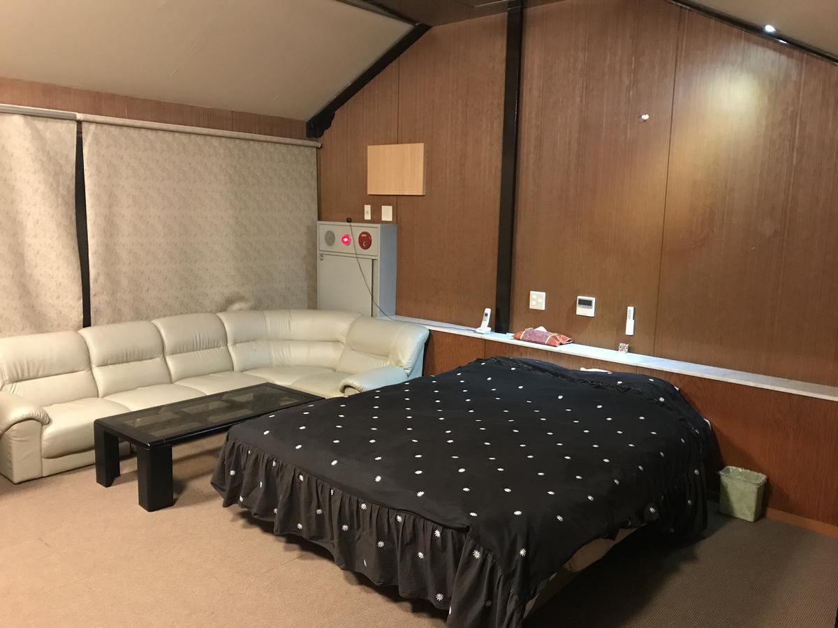ホテルワンラブ（大人専用） 大阪市 エクステリア 写真